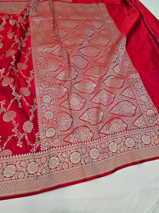 Banarasi Royal Rani Pink Mashru Silk Saree with Silver Zari Floral Weaving