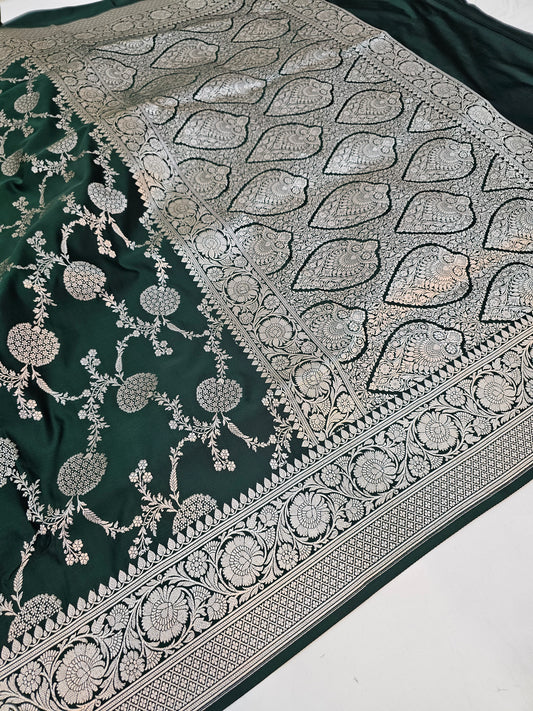 Banarasi Elegant Bottle Green Mashru Silk Saree with Silver Zari Floral Weaving