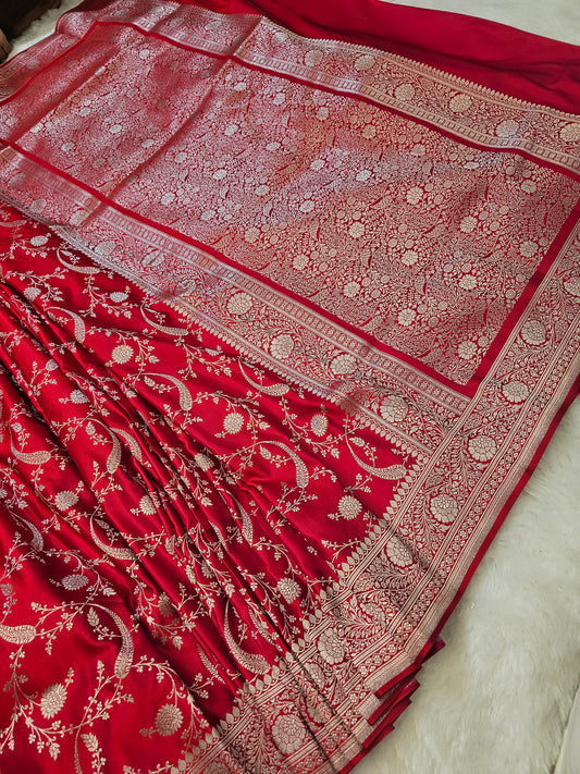 Banarasi Royal Crimson Red Mashru Silk Saree with Antique Gold Zari Floral Jaal & Grand Woven Pallu Product Description