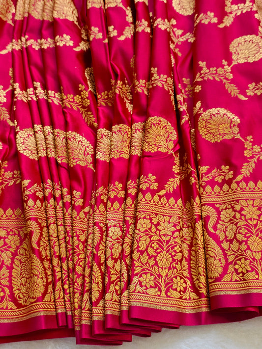 Banarasi Rani Pink Premium Mashru Silk Saree with Antique Gold Zari Floral Vine Weaving & Grand Banarasi Paisley Pallu