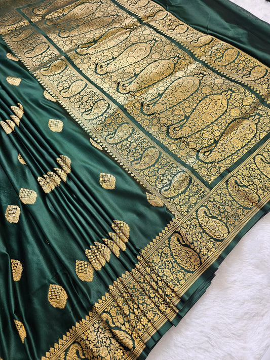 Banarasi Emerald Green Premium Mashru Silk Saree with Antique Gold Zari Buttas & Banarasi Floral Border