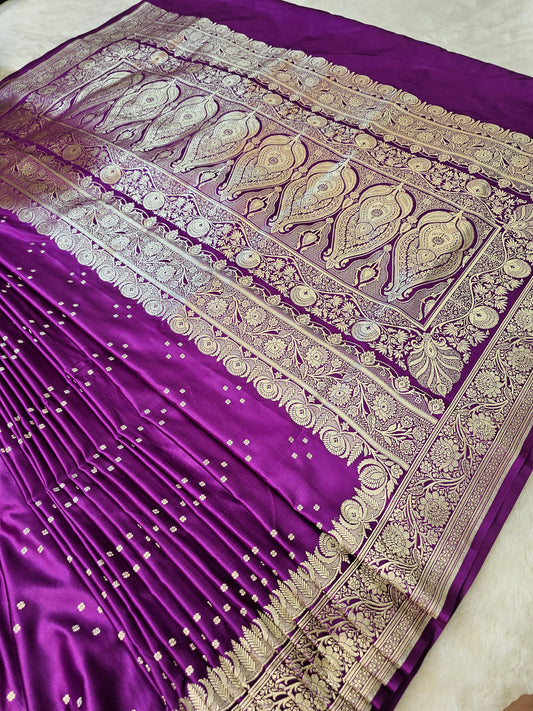 Banarasi Royal Purple Mashru Silk Saree with Gold Zari Butti & Grand Banarasi Woven Pallu