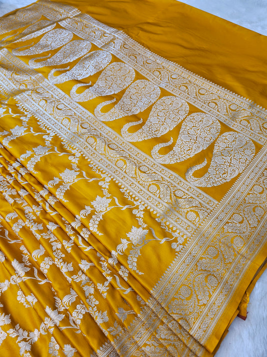 Banarasi Mustard Yellow Mashru Silk Saree with Silver Zari Paisley Pallu & Floral Jaal Weaving