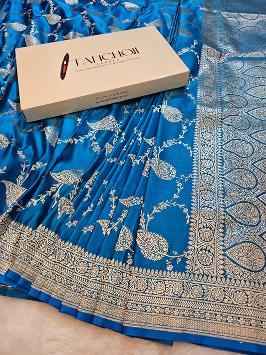 Banarasi Pastel Pistachio Green Mashru Silk Saree with Rose Gold Zari Paisley Pallu & Floral Border