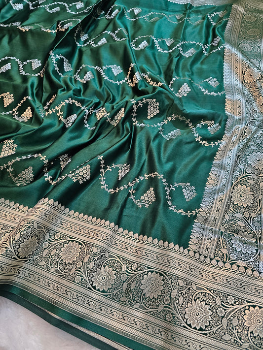 Banarasi Premium Emerald Green Mashru Silk Saree with Antique Silver Zari Floral Vine Weaving & Rich Banarasi Border