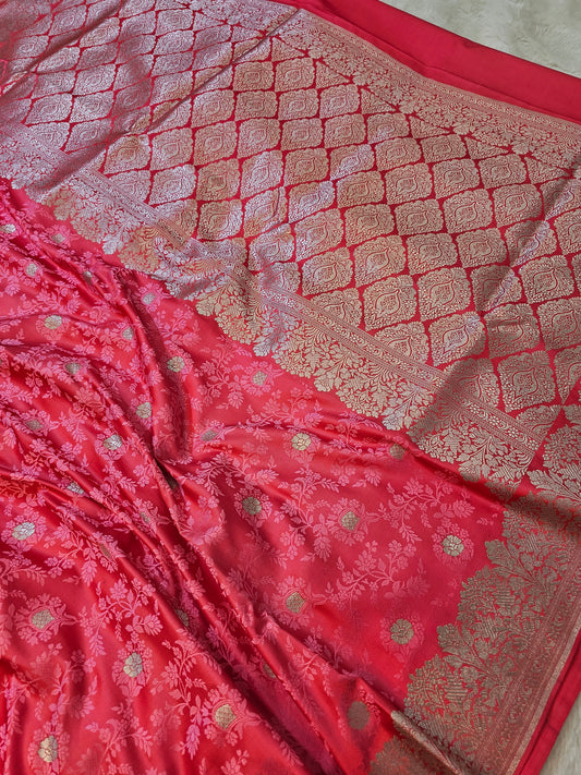 Banarasi Coral Pink Mashru Silk Saree with Gold Zari Floral Weaving & Grand Banarasi Jaal Pallu