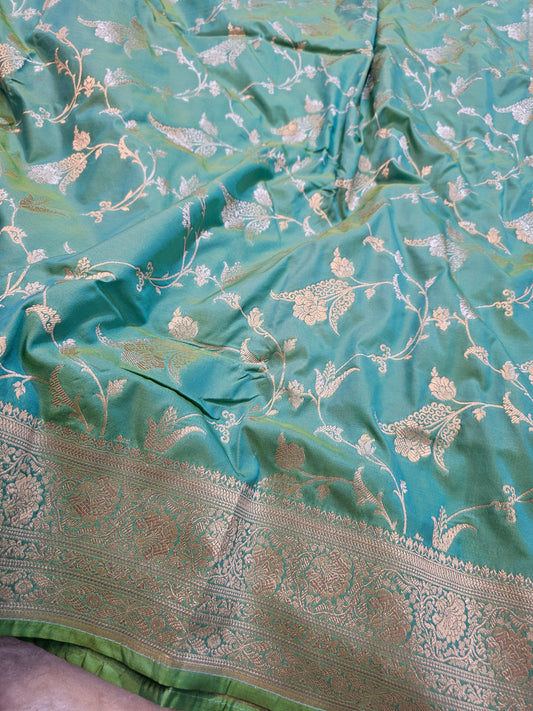 Banarasi Premium Aqua Blue Mashru Silk Saree with Antique Gold Zari Floral Weaving & Rich Banarasi Pallu