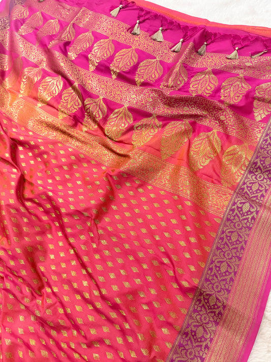 Banarasi Premium Soft Silk Saree in Pink & Rani with Gold Zari Buttas and Contrast Green Border