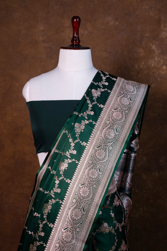 Deep Emerald Green Pure Banarasi Mashru Silk Saree with Intricate Zari Jaali Weaving