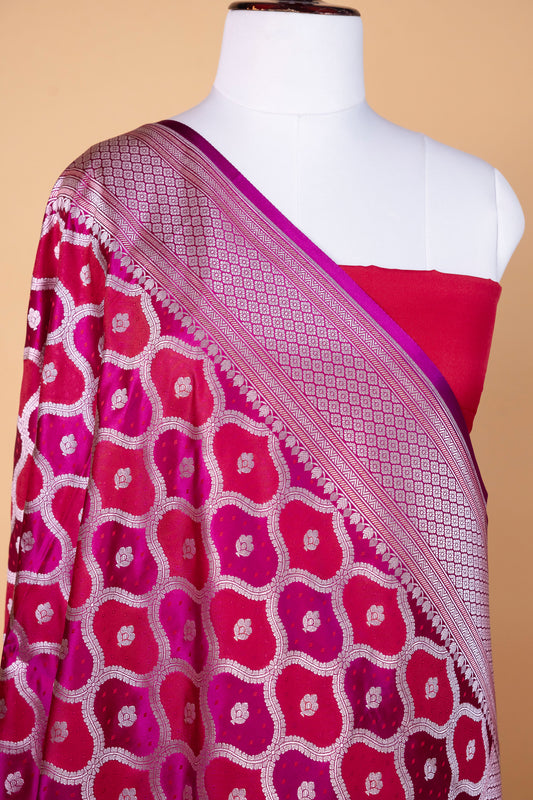 Dual Tone Magenta Pure Banarasi Mashru Silk Saree with Geometric Zari Weaving