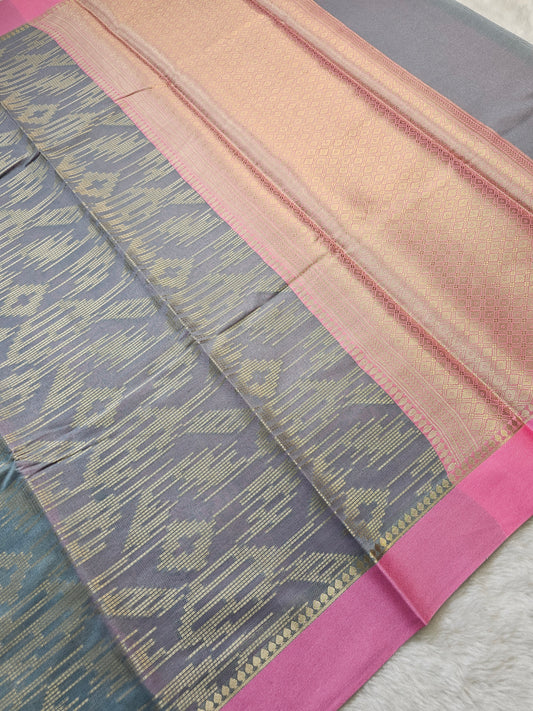 Banarasi Elegant Cotton Saree with Woven Floral Design & Rich Contrast Zari Border