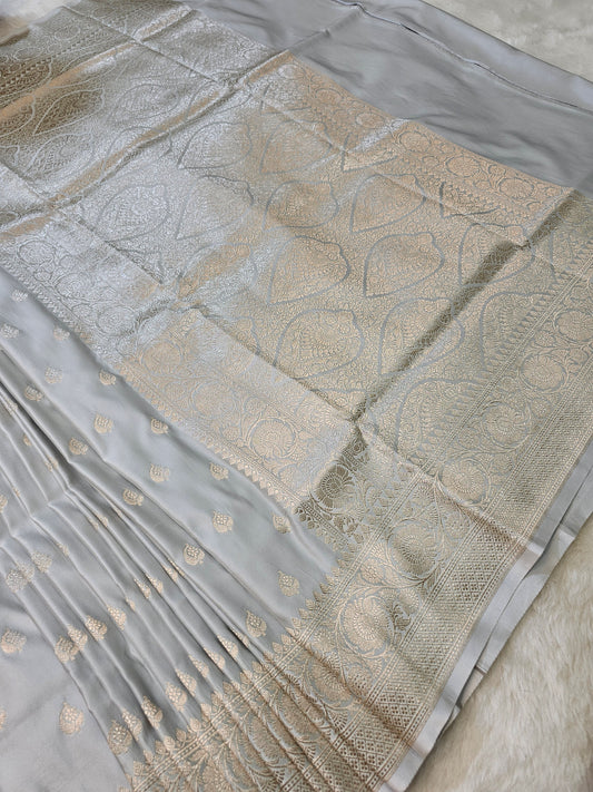 Banarasi Pearl Grey Mashru Silk Saree with Silver Zari Paisley Jaal Pallu & Banarasi Border