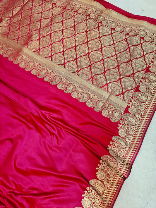 Banarasi Premium Rani  Mashru Silk Saree with Antique Gold Zari Paisley Jaal & Floral Banarasi Border