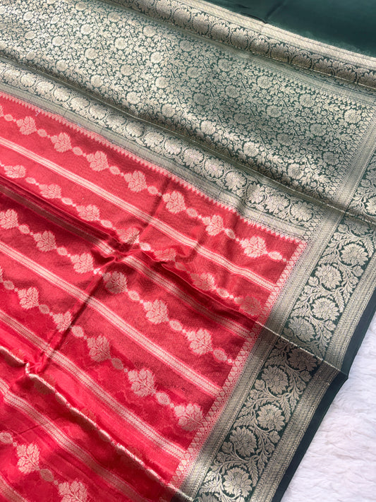 Banarasi Premium Joljhat Silk Saree in Deep Green & Red with Rich Gold Floral Zari Weaving