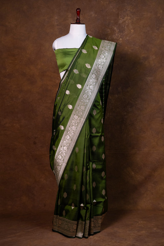 Bottle Green Kela Silk Saree with Zari Buti & Traditional Border
