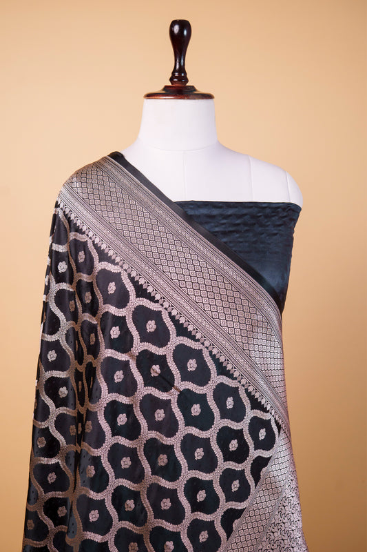 BanarasiPremium Black Mashru Silk Saree with Silver Zari Geometric Weaving & Rich Banarasi Pallu
