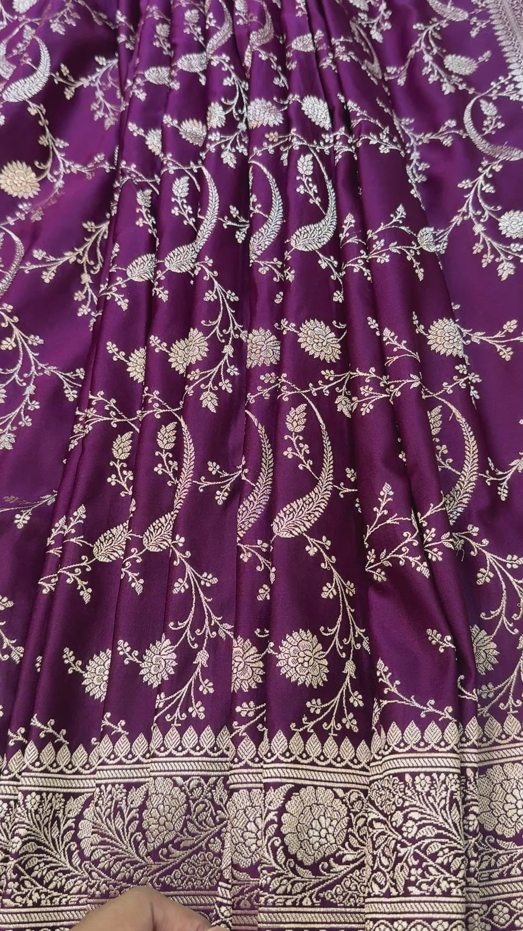 Banarasi Premium Royal Purple Mashru Silk Saree with Silver Zari Floral Woven Pallu & Rich Border