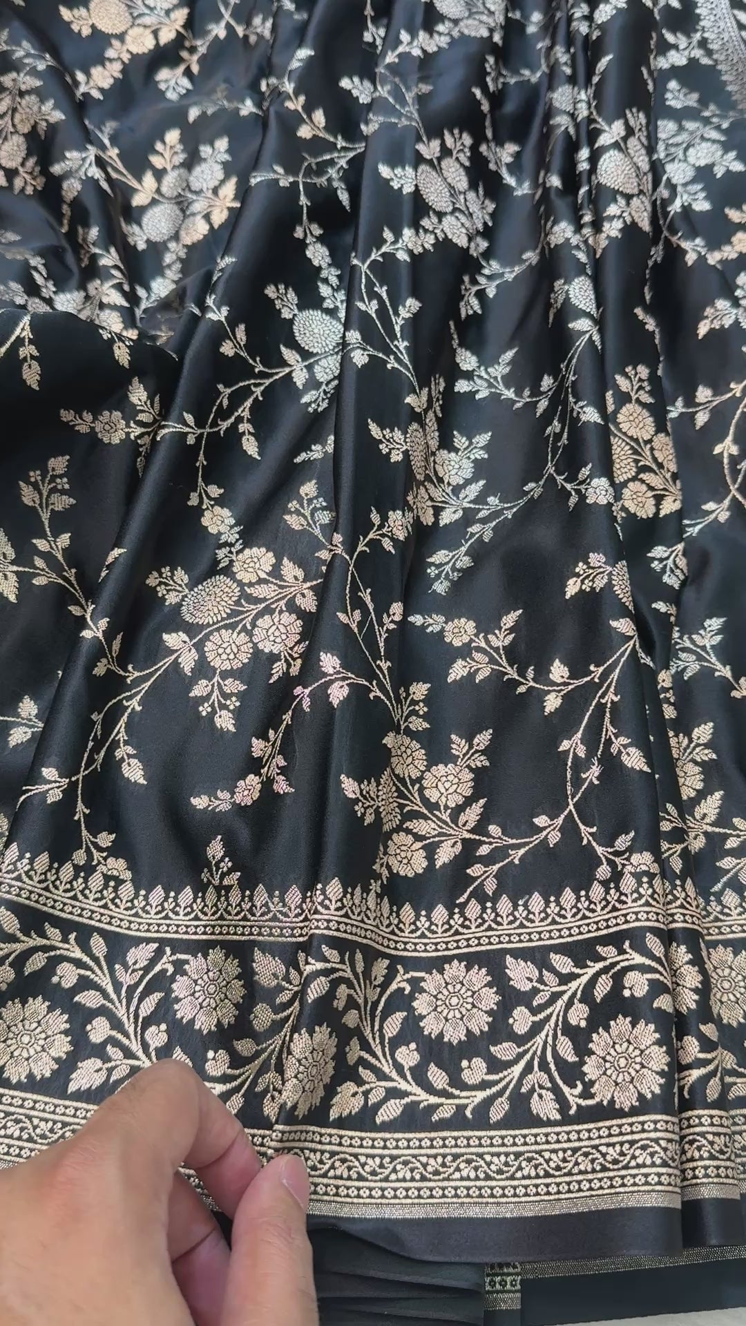 Banarasi Premium Black Mashru Silk Saree with Silver Zari Paisley Pallu & Floral Vine Weaving