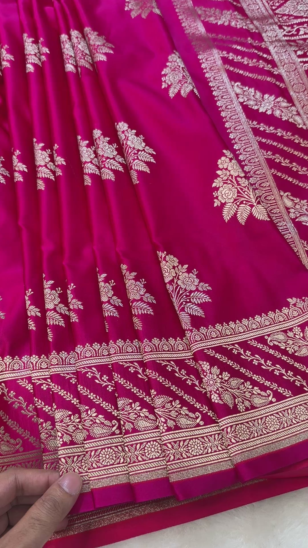 Banarasi Premium Rani Pink Mashru Silk Saree with Silver Zari Floral Butis & Grand Traditional Woven Pallu
