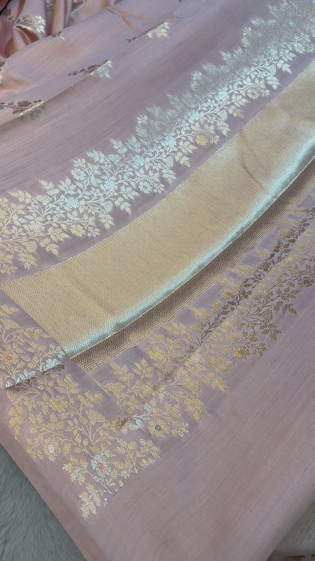 Banarasi Premium Pure Chiniya Silk Saree in Blush Peach with Silver Zari Floral Weaving & Elegant Woven Pallu